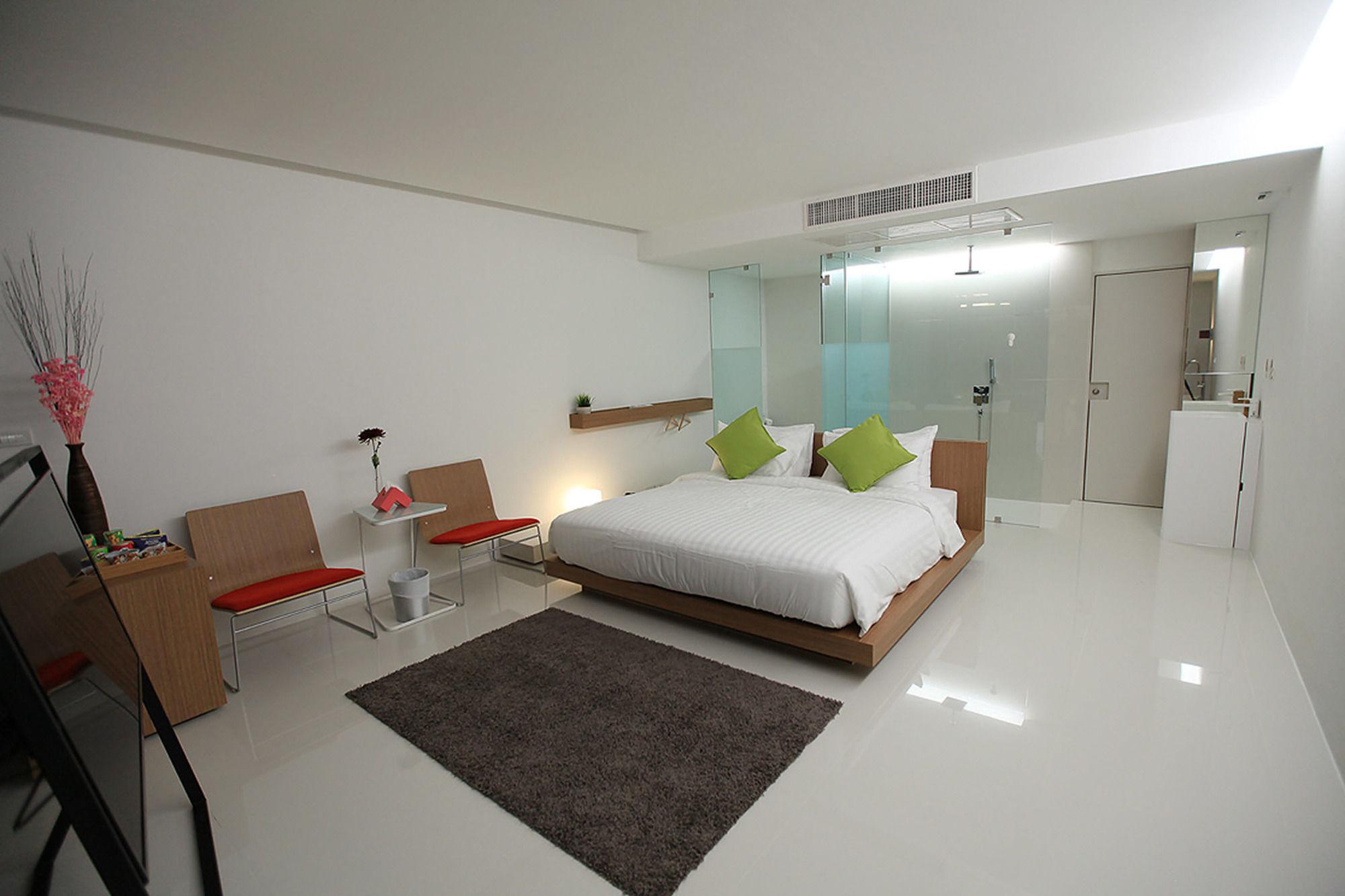 Q Residences Bang Kruai Bagian luar foto